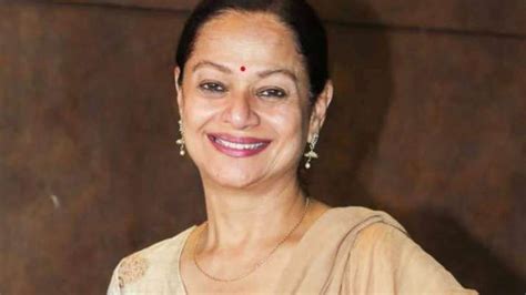 Sooraj Pancholis Mother Zarina Wahab Discharged From Hospital After
