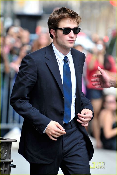 Though robert pattinson starred in the fourth harry potter movie, he really became an overnight celebrity shortly after he was cast in twilight and its subsequent sequels: Full Sized Photo of robert pattinson harry potter 04 ...