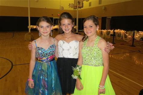 Photo Gallery Middle School Dance 51614