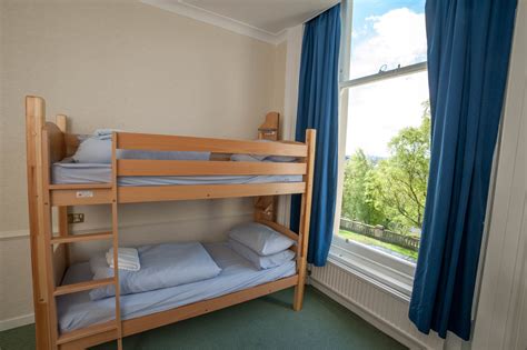 This youth hostel is ideal for groups touring the highlands. Glasgow Youth Hostel in Glasgow - Prices 2021 (How to ...