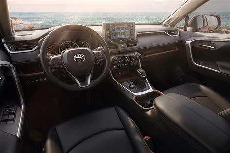 2019 Toyota Rav4 Debuts In New York Autodevot