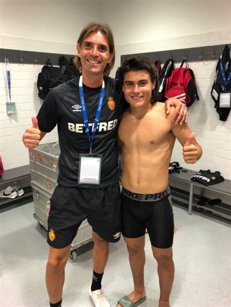 El juvenil tiene claro a quién quiere representar y las últimas declaraciones del dirigente miguel bestard, de la rfef, no cambiaron en. Daniel Pendín: "Luka Romero siempre quiso jugar en la ...