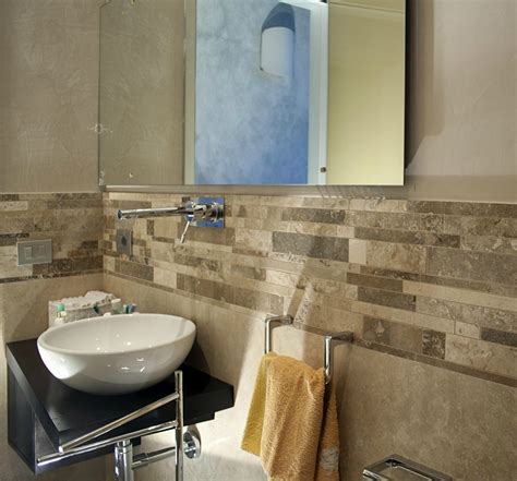 Un po' di colore nel vostro bagno? Decorazione a mosaico | Mosaici Bagno by Pietre di Rapolano