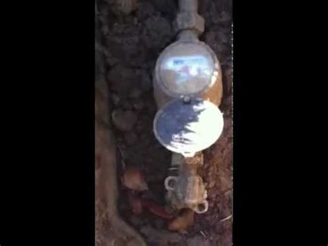 How to get free water, meter hack! How to turn off your water meter to do repairs. - YouTube