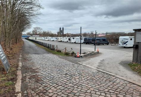 Wohnmobilstellplatz Am Winterhafen Magdeburg In Magdeburg Promobil