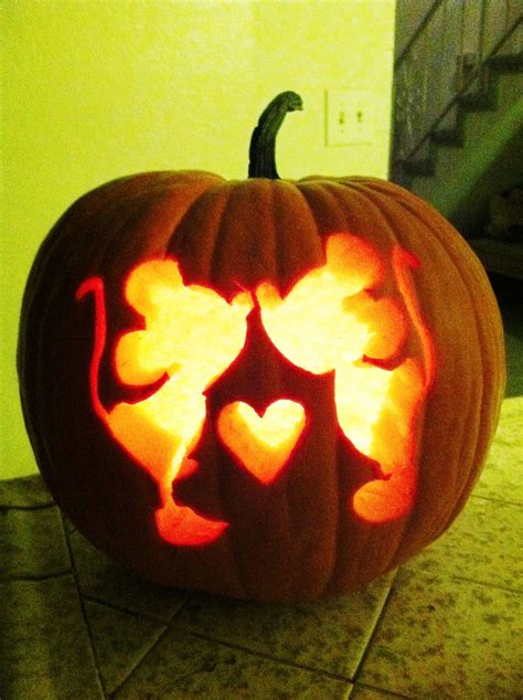 20 cute creative pumpkin carving