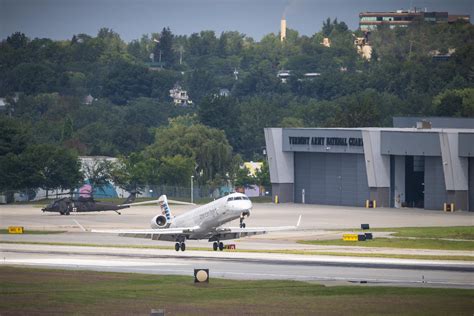 Burlington International Airport Foresees A Busy Summer Travel Season