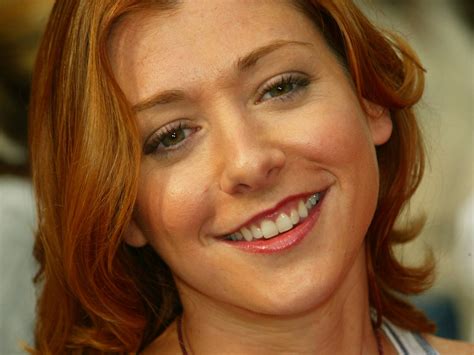 Alyson Hannigan Hot Pictures Photo Gallery And Wallpapers Hot Alyson