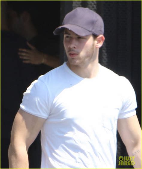 nick jonas shows off his massive biceps after the gym photo 3949286 nick jonas photos just