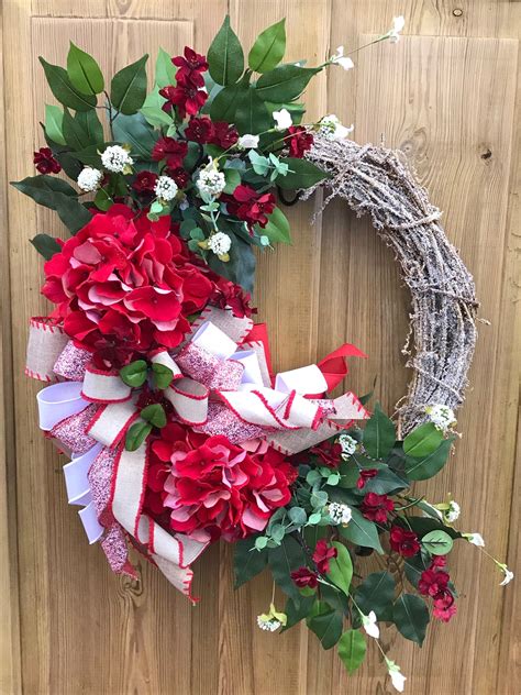 Valentine grapevine wreath | Etsy | Valentine day wreaths, Valentine wreath diy, Valentine wreath