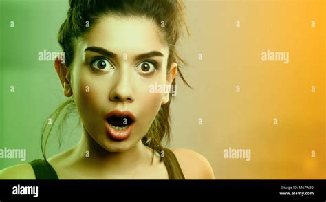 Face Surprised Shocked Young Girl Hi Res Stock Photography And Images