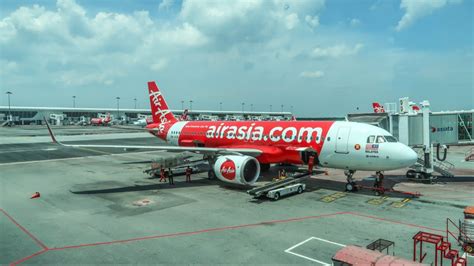 First leg from kuala lumpur to. $40 CHEAP FLIGHT | AirAsia A320 Kuala Lumpur to Kota Bharu ...