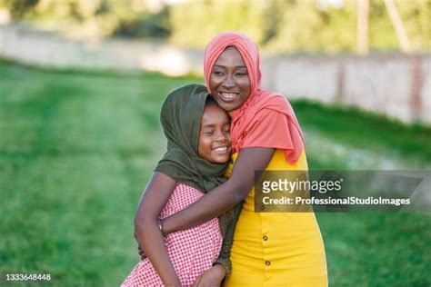 Muslim Mother Daughter Photos And Premium High Res Pictures Getty Images