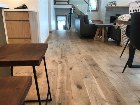 Contract furnishings mart has been the northwest's leading floor covering, and countertop supplier since 1981. Wide Plank Hardwood | Natural Series - White Oak