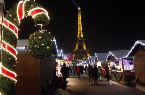 Paris Christmas Markets Holiday Cheer In 2017 And 2018