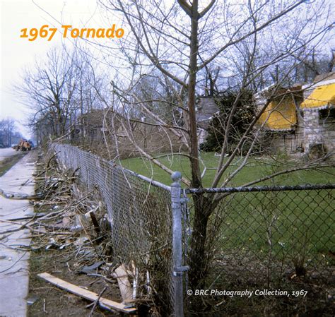 Chicago, il is a high risk area for tornados. Oak Lawn's Desolation after the Tornado Outbreak in 1967 ...