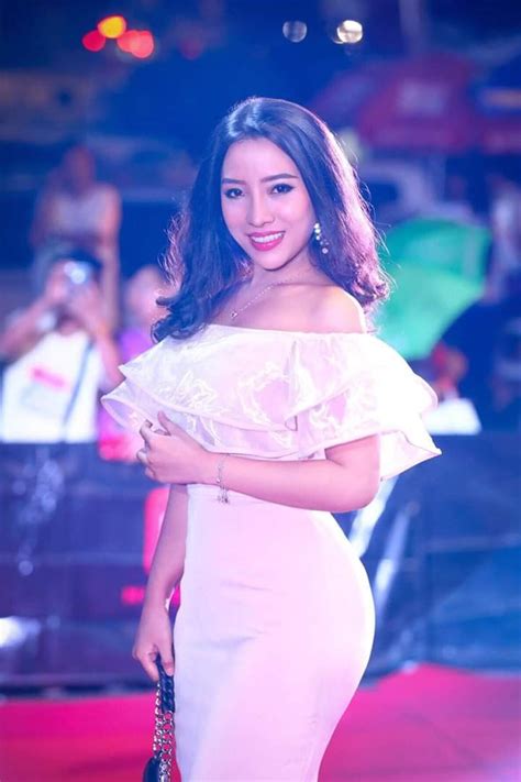 Nang Mwe San Sexy Model Fashion Myanmar Women