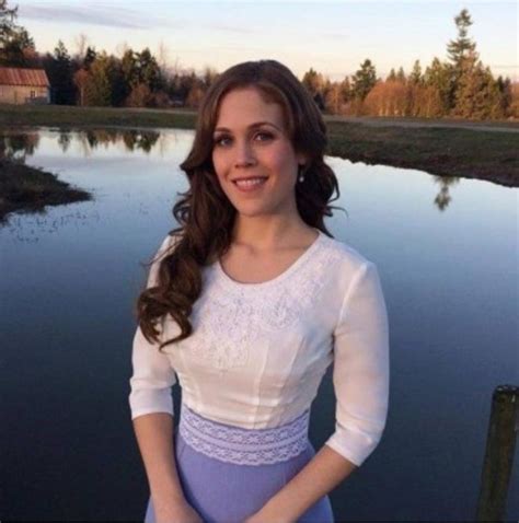 Erin Krakow Nude Pictures That Are Appealingly Attractive The Viraler