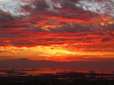 Red Sunrise Over The Port Of Los Angeles Smithsonian Photo Contest