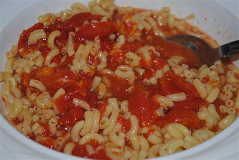 Macaroni And Tomatoes