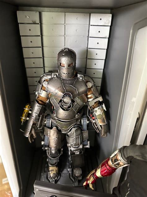 Iron Man Hot Toys Mark 1 Hobbies And Toys Toys And Games On Carousell