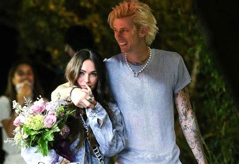 Their ensembles are always coordinated and *stunning*. Machine Gun Kelly мечтает завести семью с Меган Фокс: «Он ...