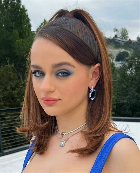Joey King Sexy Cleavage Hot Celebs Home