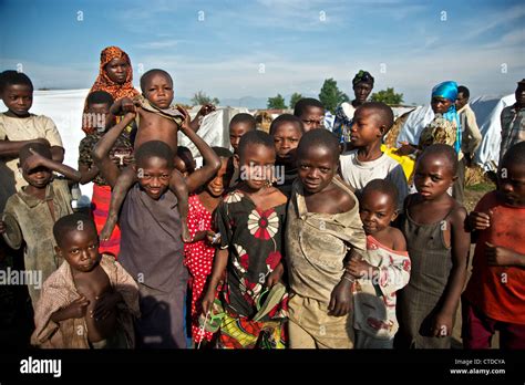 Soldier Children Arms Hi Res Stock Photography And Images Alamy