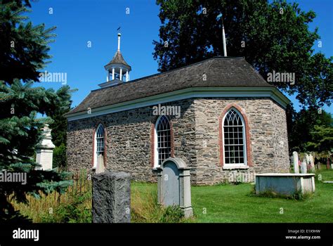 Sleepy Hollow Ny 1685 Old Dutch Church Stock Photo Alamy