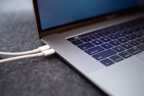 How can i connect my macbook pro to hdmi? 4 cool features we wish to see in MacBook Pro 2019
