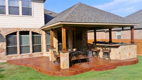 Different Types Of A Beautiful Covered Patio Design