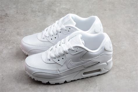 Wmns Nike Air Max 90 Essential Triple White 537384 111