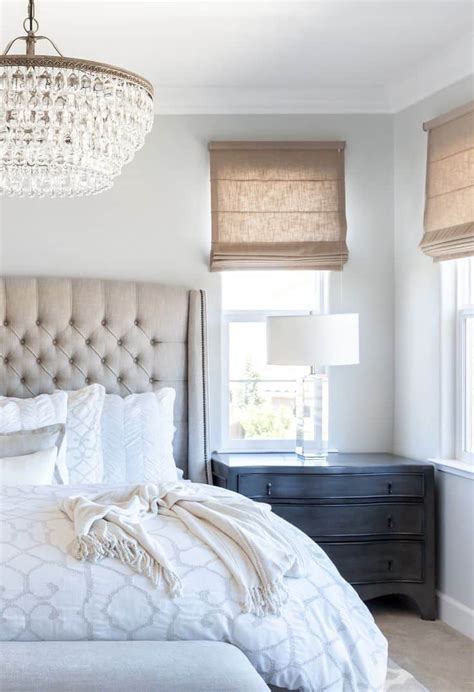 15 Bedroom Chandeliers That Bring Bouts Of Romance And Style