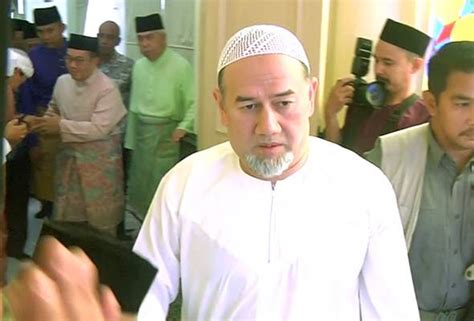 Sistem ini disediakan bagi memudahkan peserta webinar rumahkod untuk menyemak status sijil sama ada diberi sijil penyertaan atau tidak berdasarkan refleksi pembelajaran yang telah ditulis. Sultan Kelantan, Rihana Oksana cerai talak 3. Apa maksud ...