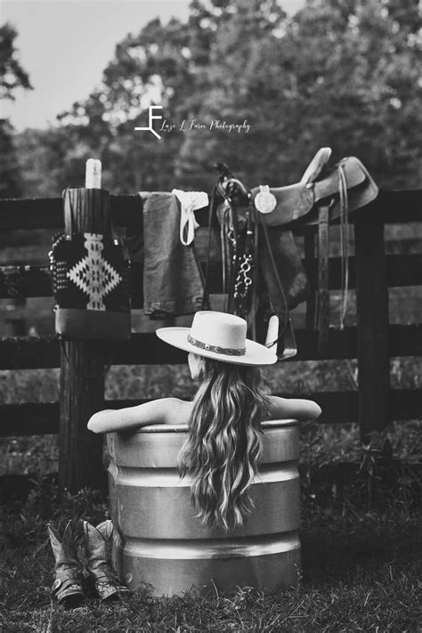 Cowgirl Photography Bouidor Photography Country Photography Foto