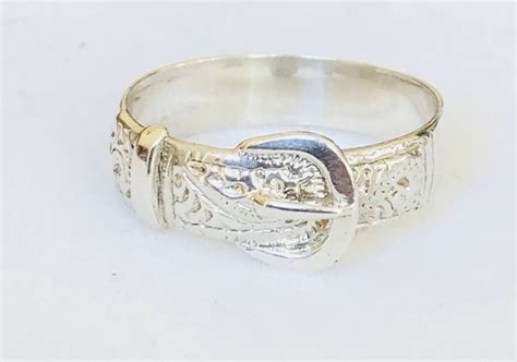 Stunning Vintage Sterling Silver Buckle Ring