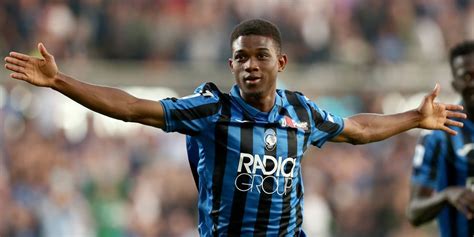 Amad united atalanta traore manchester diallo medical undergo ahead transfer juventus serie bc newscolony messi compared. Tanda-tanda Kedatangan Amad Diallo di Manchester United Semakin Nyata - Bola.net