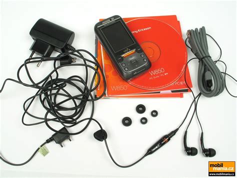 Sony Ericsson W850 Pictures Official Photos