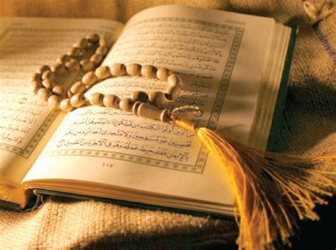 فضل قراءة القران في شهر رمضان عند اهل ال