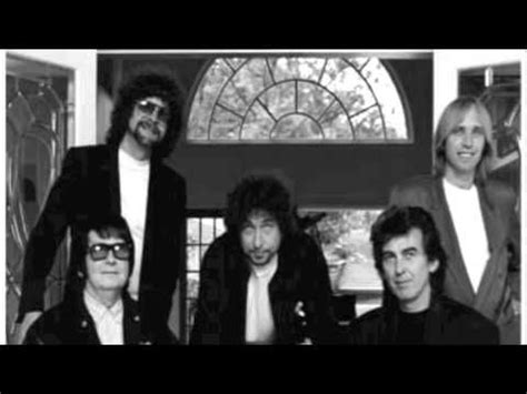 Never miss an awesome playlist again. Top 10 Traveling Wilburys Songs (mit Bildern) | Beatles, Musik