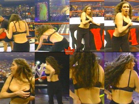 Stephanie McMahon Levesque Nuda Anni In WWE Divas