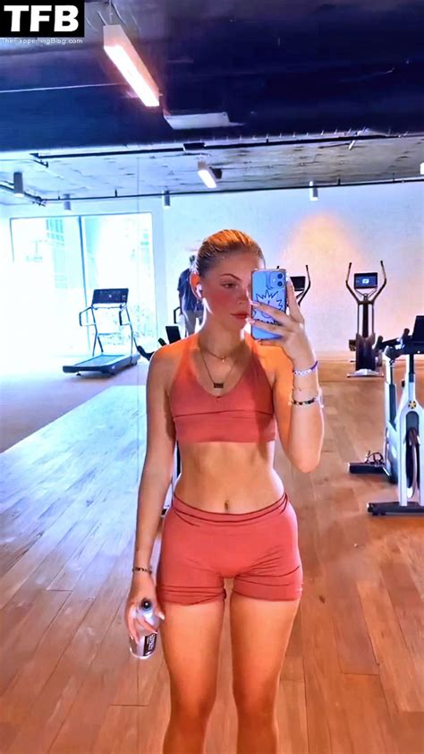 Jordyn Jones Shows Nice Cameltoe And Sexy Butt In A Gym 12 Pics