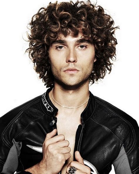 How To Style Medium Curly Hair Guys 30 Trendy Curly Hairstyles For Men 2020 Collection Hairmanz