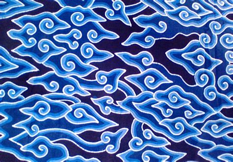 Nama batik sendiri, sebenarnya diambil dari kata 'amba titik' istilah ini. Yuk Cari Tau 5 Motif Batik Indonesia yang Paling Populer ...