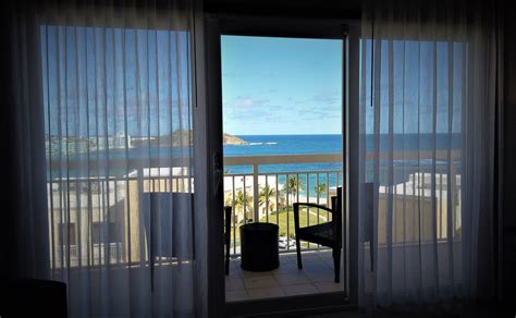 Spacious 3 bedroom condo unit perfect for family visits - Home Rental