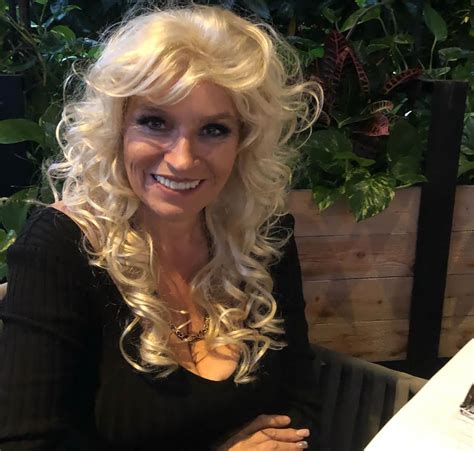 Dog The Bounty Hunter Star Beth Chapman Shows Off Her Bright Smile A
