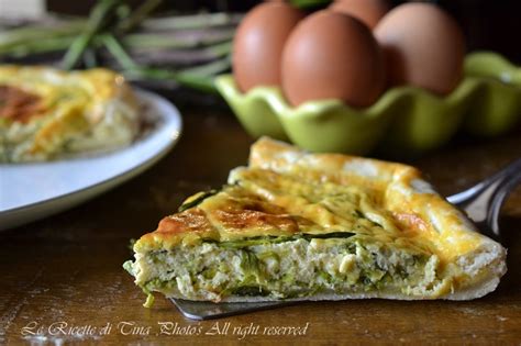 Torta salata asparagi e uova. Torta salata con asparagi,contorno facile asparagi e uova
