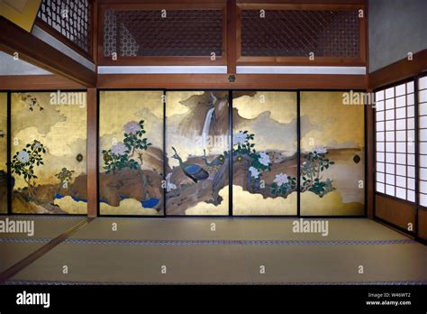 Japanese Screens Stock Photo Alamy