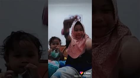 Nampaknya apartmen itu bersih dan terawat dengan baik, dan terletak di pusat kota, dan tidak ada binatang di dalamnya, tetapi serangga yang menggigit dan membuat anda terjaga tidak merancang dan hilang. Lagu dari mana datang nya lintah - YouTube