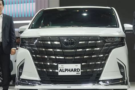 Toyota Alphard Laris Manis Di Giias 2023 Pengirimannya Mulai Akhir